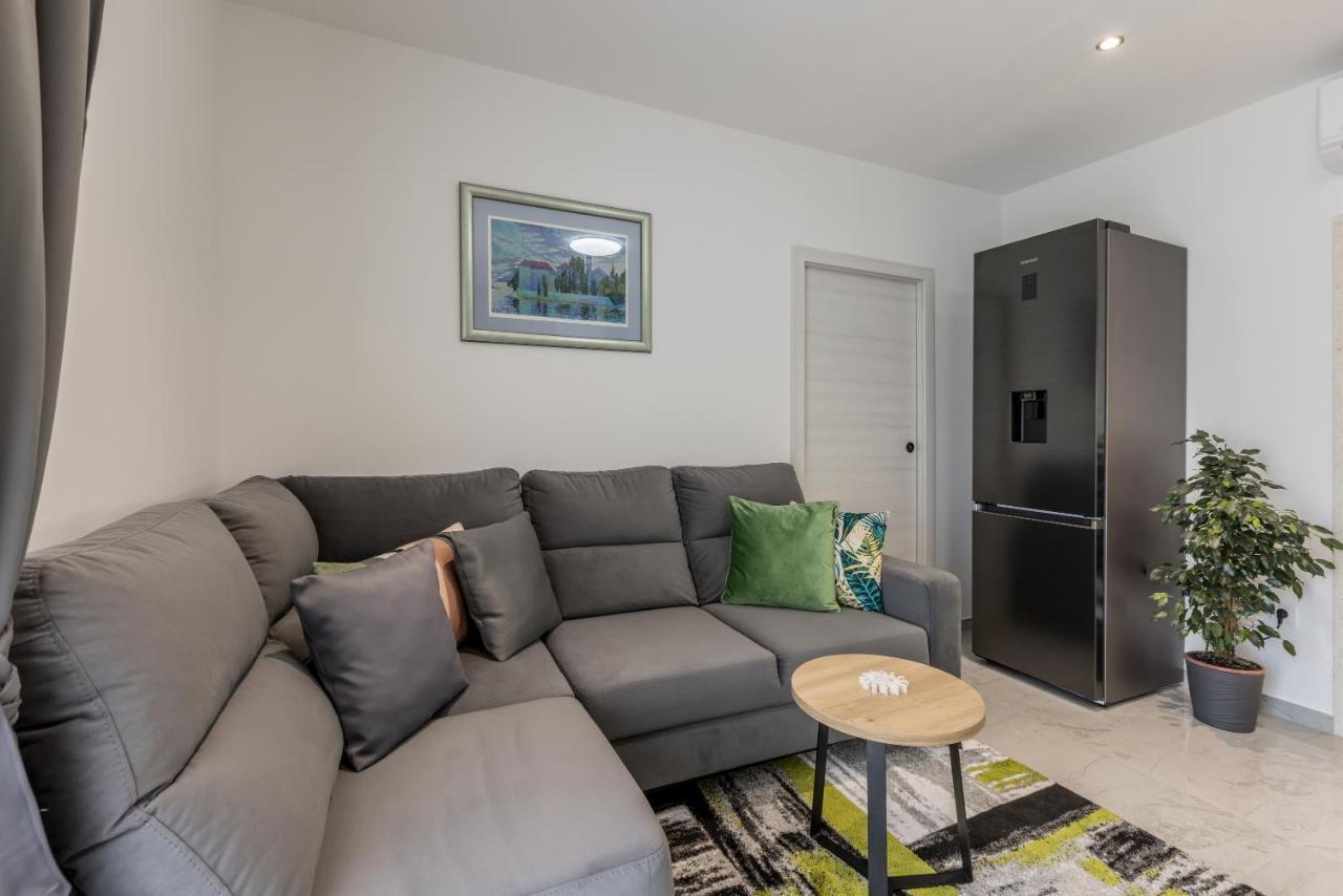 Apartments Petra Bol Ngoại thất bức ảnh